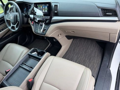Used 2024 Honda Odyssey EX-L image 27