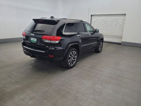 Used 2018 Jeep Grand Cherokee Overland AWD/4WD image 9