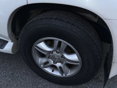 Used 2007 Lexus GX 470 AWD/4WD image 18