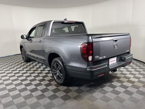 Used 2020 Honda Ridgeline Sport image 12