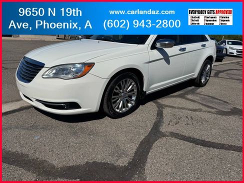 Used 2011 Chrysler 200 Limited image 1
