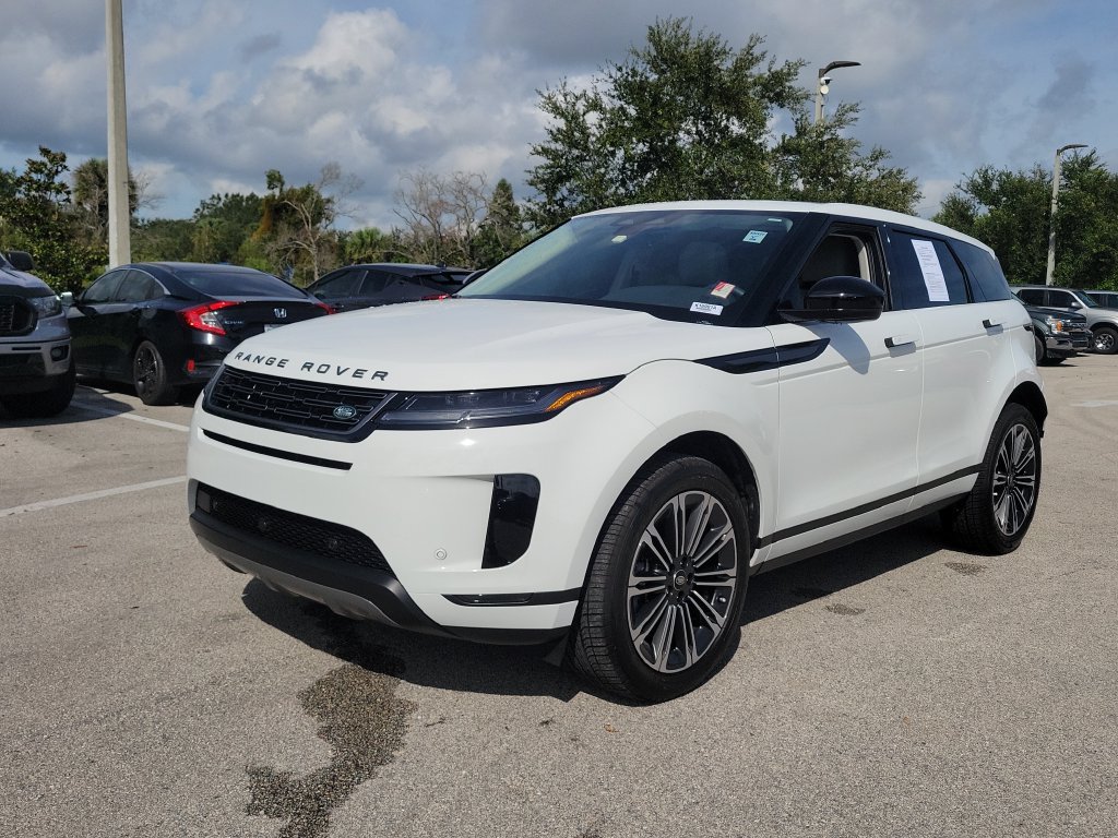 Used 2025 Land Rover Range Rover Evoque S AWD/4WD image 31