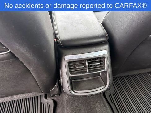 Used 2016 Chevrolet Impala LT w/ Convenience Package image 15