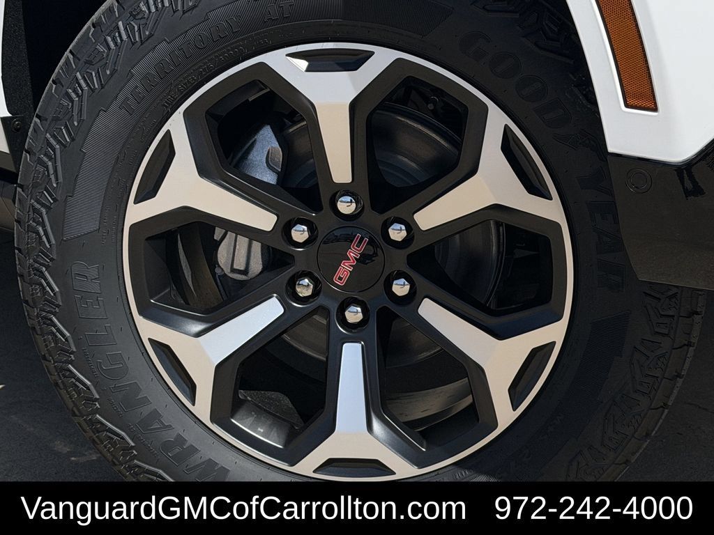 New 2027 GMC Yukon AT4 Ultimate w/ LPO, Floor Liner Package AWD/4WD image 9