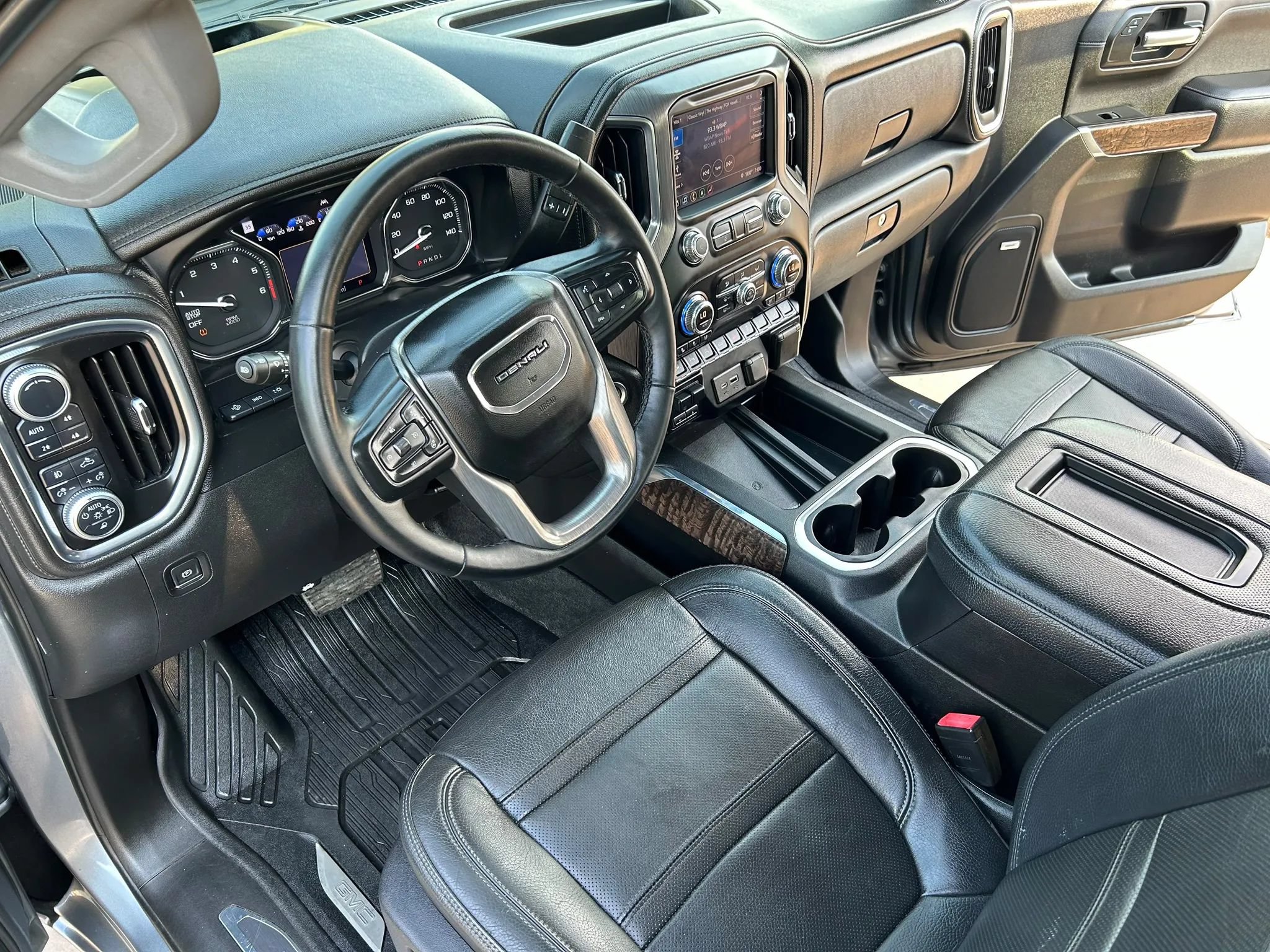 Used 2019 GMC Sierra 1500 Denali w/ Denali Ultimate Package AWD/4WD image 20
