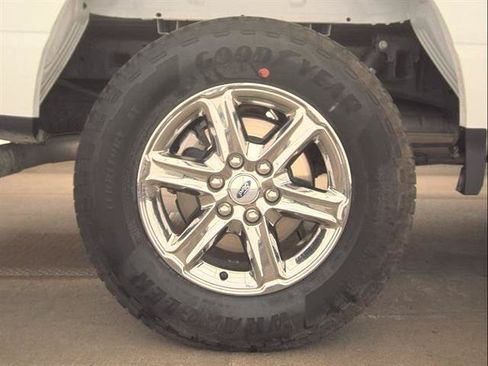 Used 2025 Ford F150 XLT w/ Equipment Group 301A Standard AWD/4WD image 10