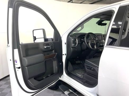 Used 2023 GMC Sierra 2500 Denali w/ Denali Ultimate Package image 27