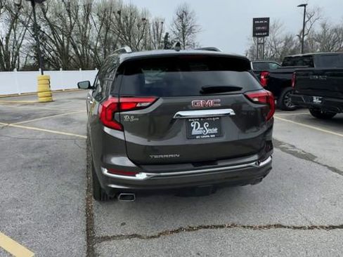 Used 2020 GMC Terrain Denali w/ Denali Premium Package image 7
