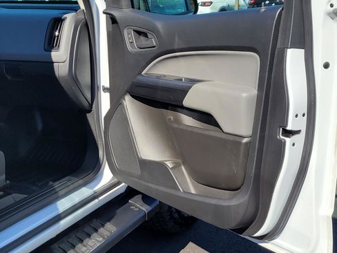 Used 2020 Chevrolet Colorado W/T image 22