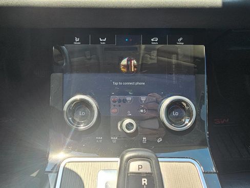 Used 2020 Land Rover Range Rover Evoque SE image 27