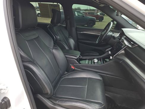 Used 2021 Jeep Grand Cherokee L Overland w/ Luxury Tech Group IV image 25