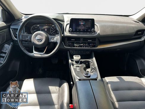 Used 2024 Nissan Rogue SV w/ SV Premium Package AWD/4WD image 17
