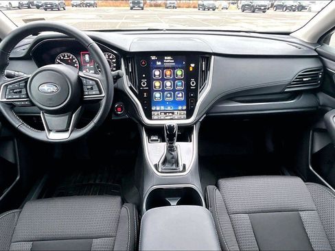 Used 2025 Subaru Outback Premium image 16