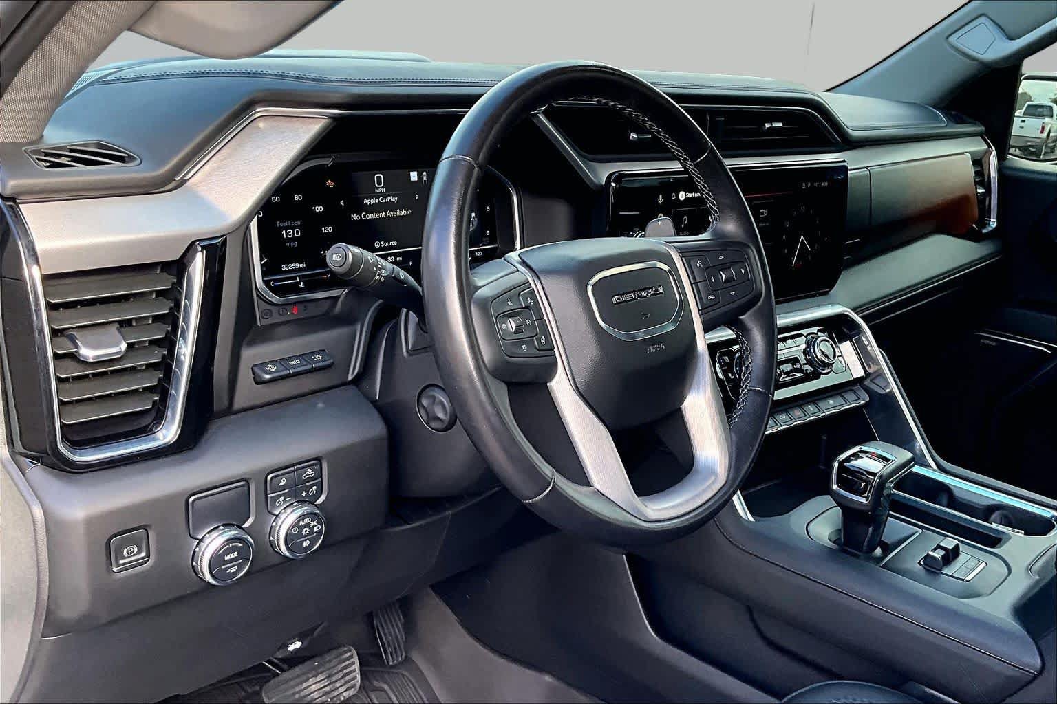 Used 2022 GMC Sierra 1500 Denali w/ Denali Reserve Package RWD image 20
