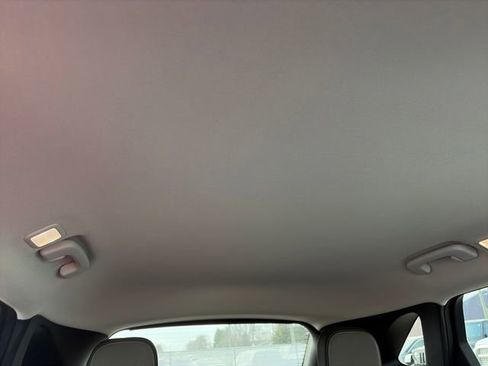 Used 2022 Ford Escape SE w/ Cold Weather Package image 23