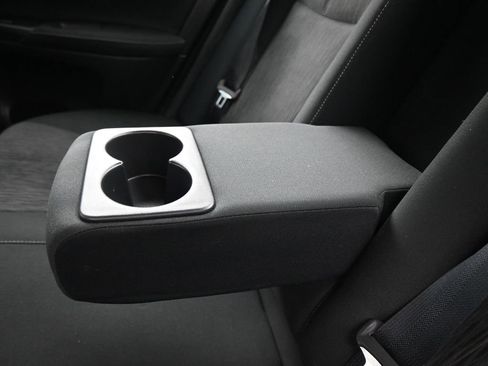 Used 2015 Nissan Sentra SV FWD image 31