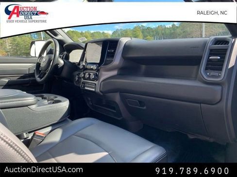 Used 2022 RAM 3500 Tradesman image 38