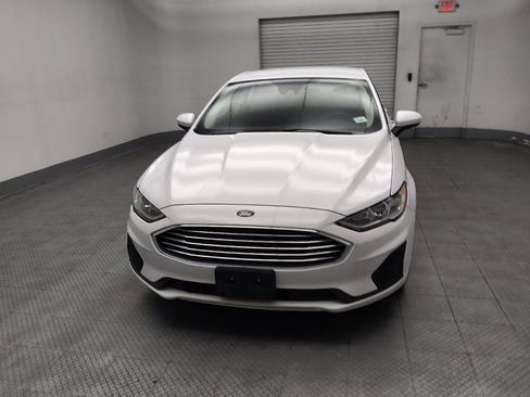 Used 2020 Ford Fusion SE AWD/4WD image 15