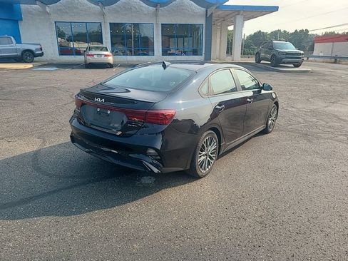Used 2023 Kia Forte GT-Line w/ GT-Line Technology Package FWD image 5