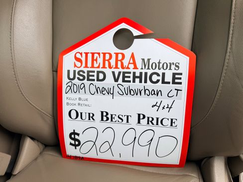 Used 2019 Chevrolet Suburban LT AWD/4WD image 12