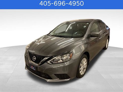 Used 2019 Nissan Sentra SV FWD image 1