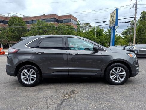 Used 2017 Ford Edge SEL w/ Equipment Group 201A image 6