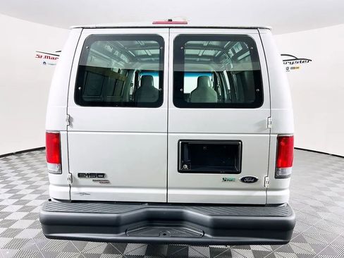 Used 2012 Ford E-150 and Econoline 150 w/ Commercial Cargo Van Pkg image 7