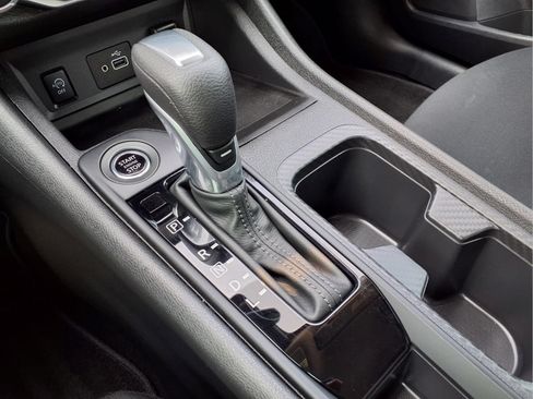 Certified 2025 Nissan Sentra S FWD image 18