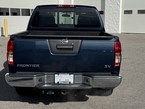 Used 2019 Nissan Frontier SV image 8