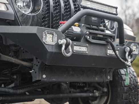 Used 2022 Jeep Gladiator Willys image 14