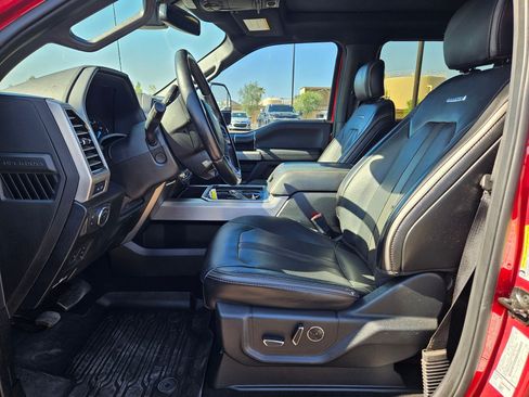 Used 2019 Ford F250 Platinum w/ Platinum Ultimate Package AWD/4WD image 18