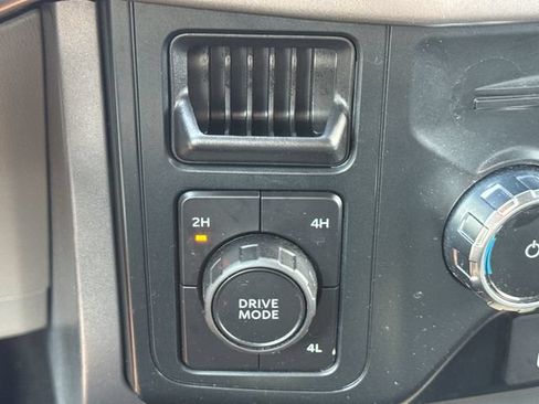 Used 2025 Ford F150 XLT w/ Equipment Group 301A Standard AWD/4WD image 31