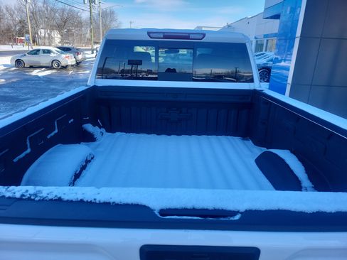 Used 2024 Chevrolet Silverado 2500 LT image 6