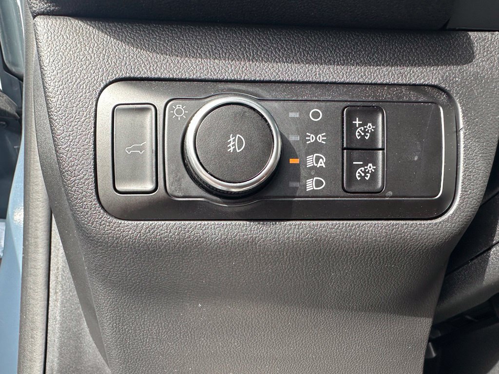 Used 2025 Ford Escape ST-Line Select AWD/4WD image 21