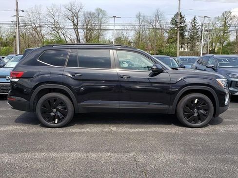 New 2026 Volkswagen Atlas SE AWD/4WD image 2