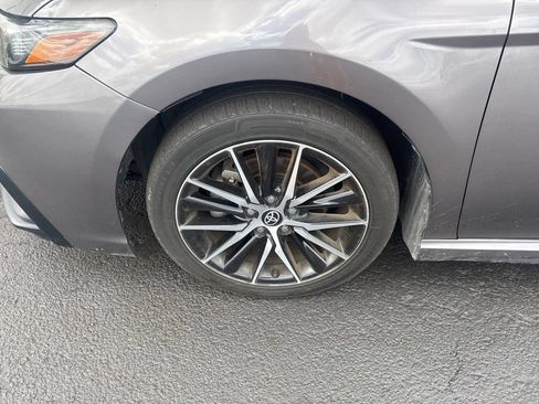 Used 2024 Toyota Camry SE FWD image 25