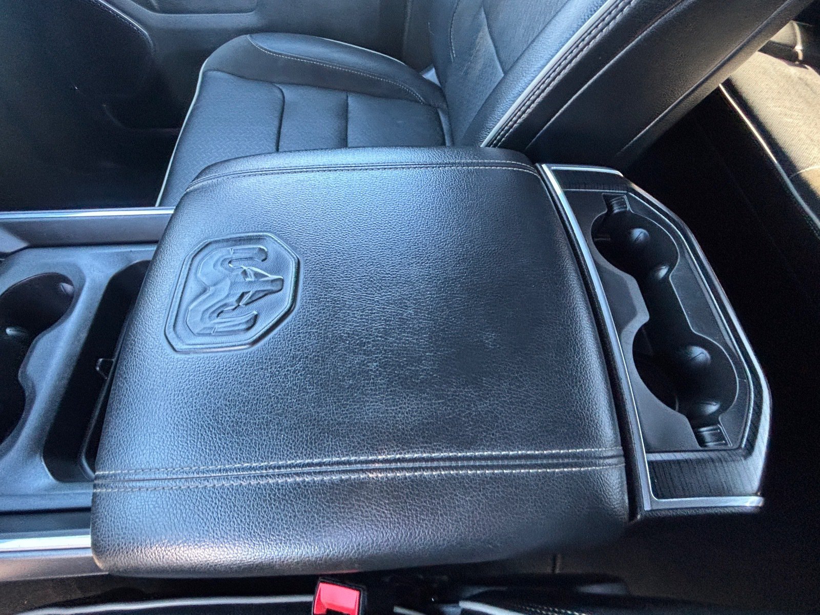 Used 2024 RAM 1500 Laramie RWD image 17