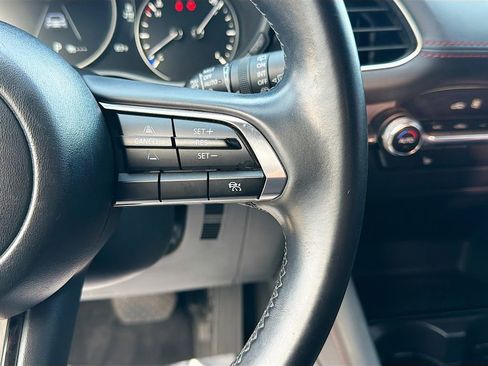 Used 2024 MAZDA MAZDA3 s image 36