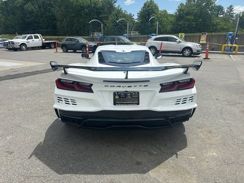 New 2026 Chevrolet Corvette E-Ray w/ ZER Performance Package AWD/4WD image 9