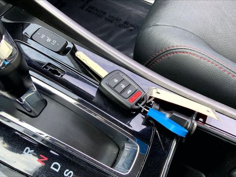 Used 2017 Honda Accord Sport Special Edition image 13