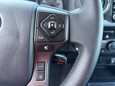 Used 2023 Toyota Tacoma TRD Sport AWD/4WD image 16