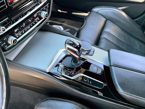 Used 2019 BMW M5 w/ Executive Package image 14