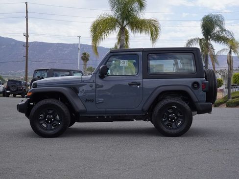 Certified 2026 Jeep Wrangler Sport AWD/4WD image 7