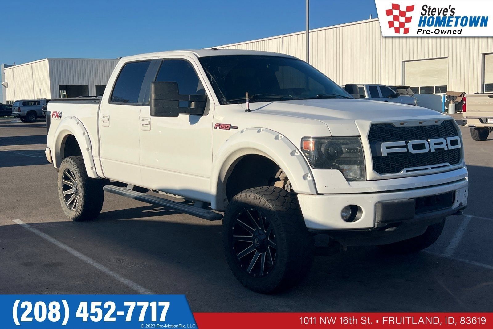 Used 2014 Ford F150 FX4 w/ Equipment Group 402A Luxury AWD/4WD image 1