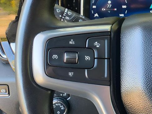 Used 2024 Chevrolet Silverado 2500 LT image 17