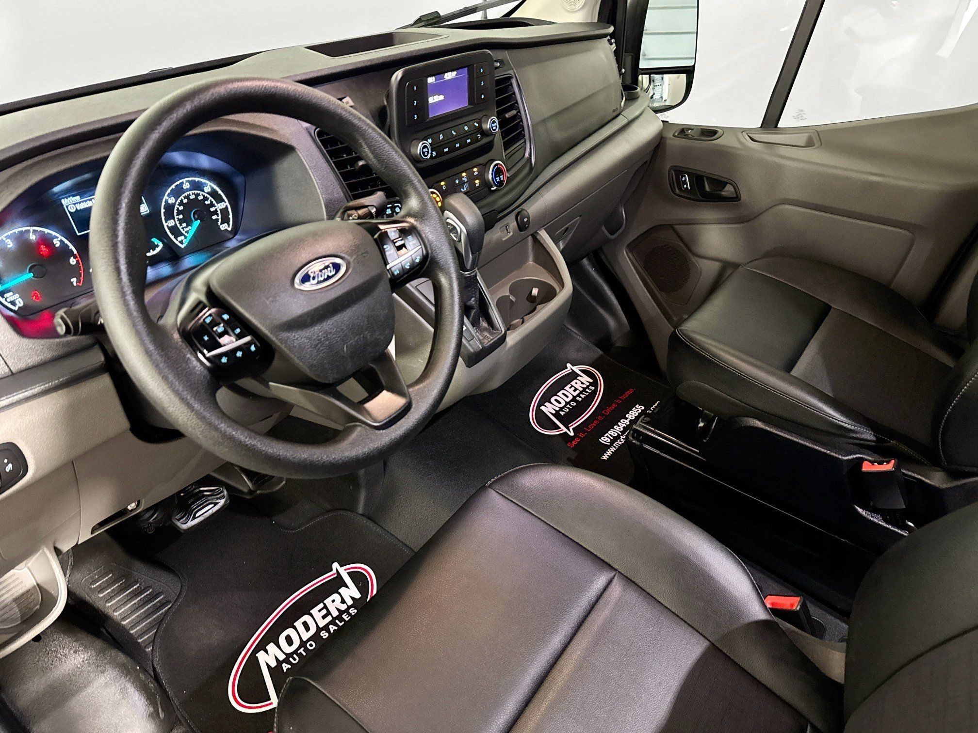 Used 2023 Ford Transit 250 148 High Roof Extended w/ Load Area Protection Package RWD image 8