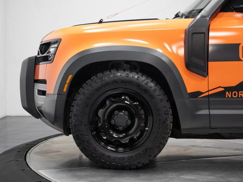 Used 2022 Land Rover Defender 110 S image 22