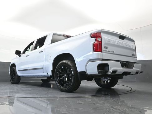 Used 2026 Chevrolet Silverado 1500 High Country w/ Technology Package image 75