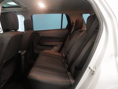 Used 2017 GMC Terrain SLE image 27