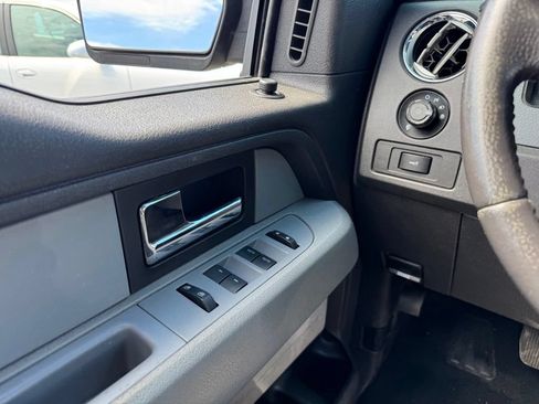 Used 2014 Ford F150 XLT w/ Equipment Group 302A Luxury AWD/4WD image 29